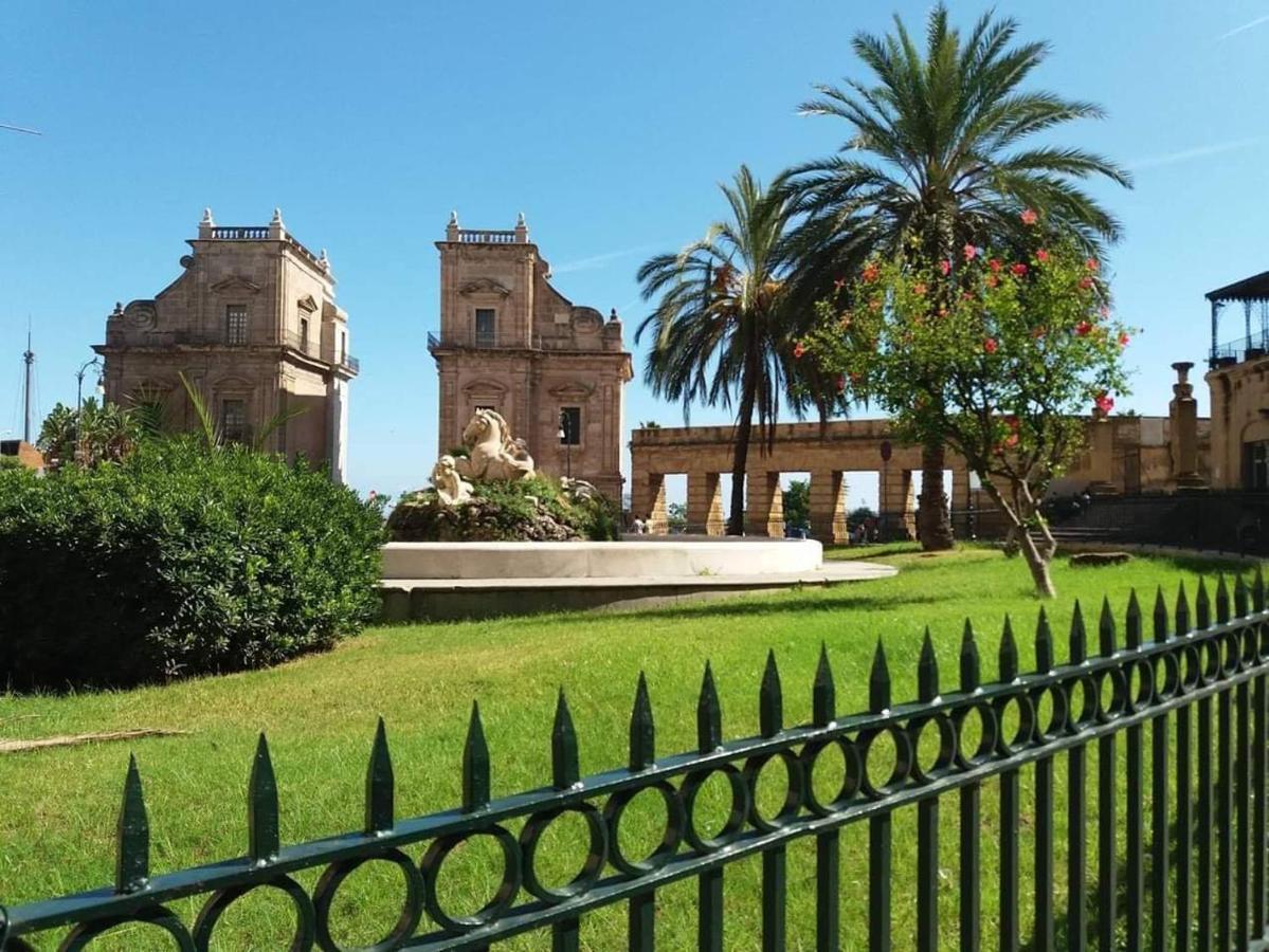 Titi'S Place Palermo Exteriör bild